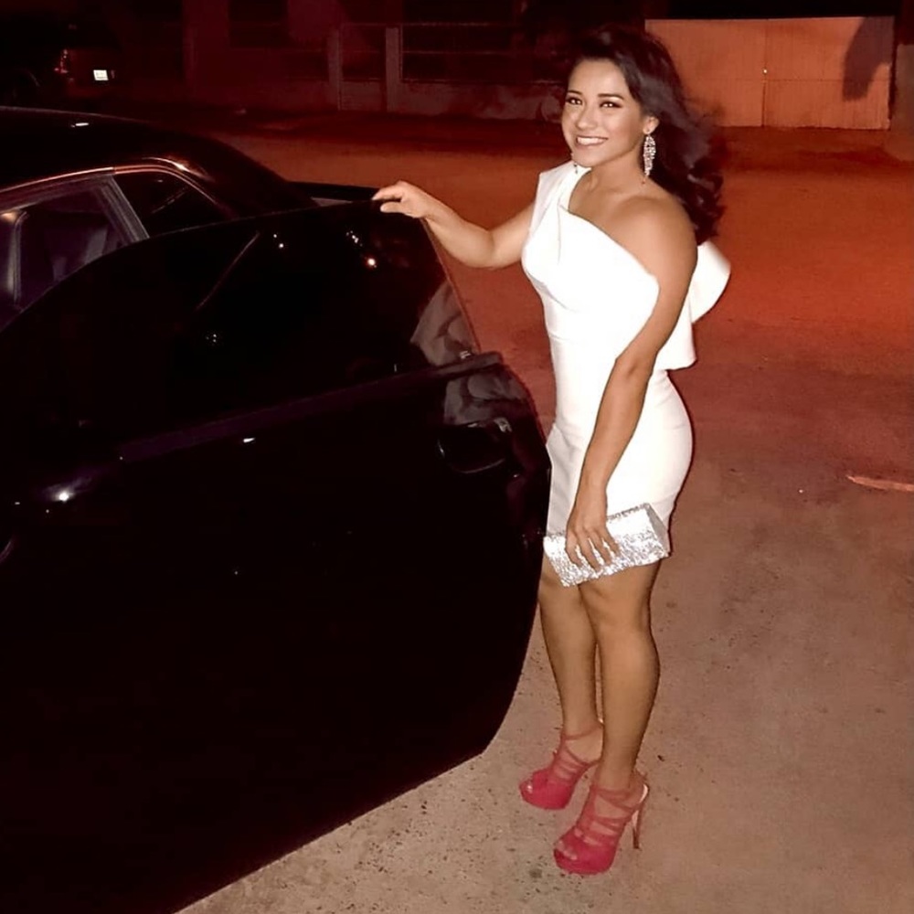 Little white dress! One shoulder ruffles mini